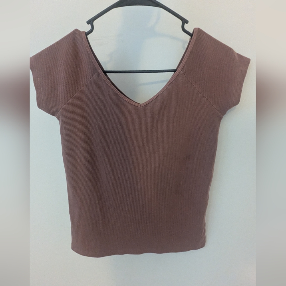 NWT V-Neck American Eagle Women's Top